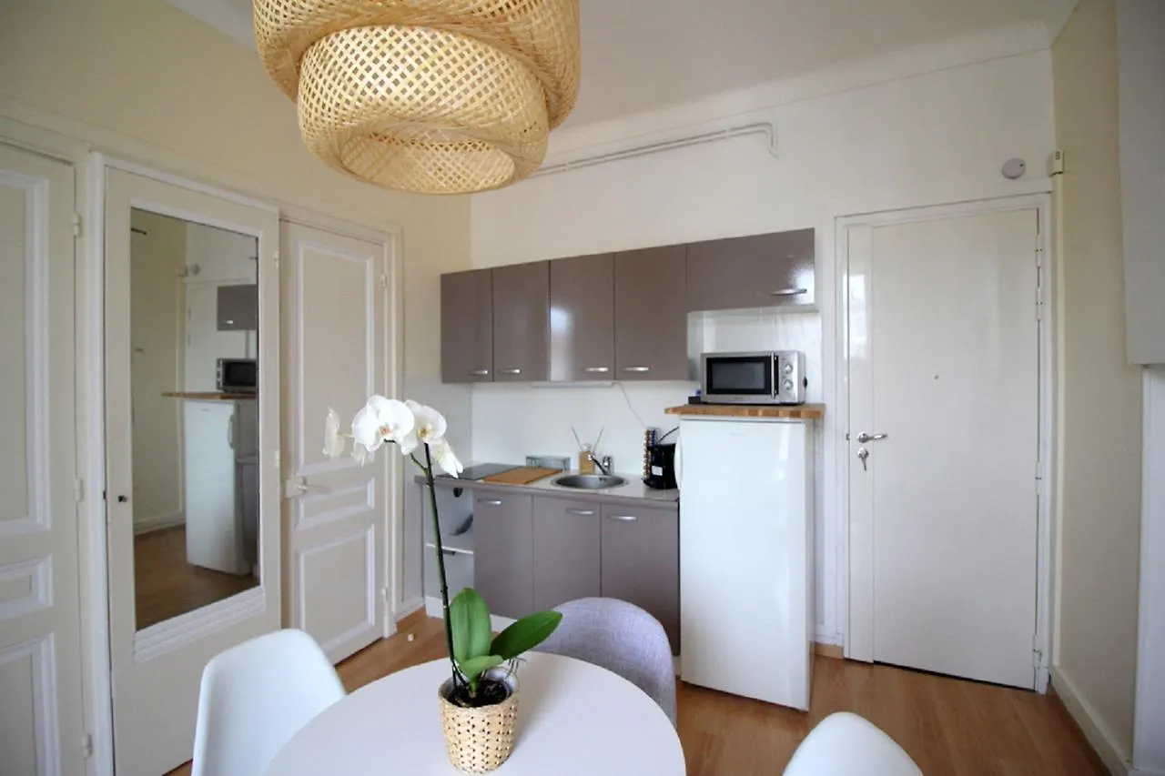 Nice Booking - Palais Buffa 0*,